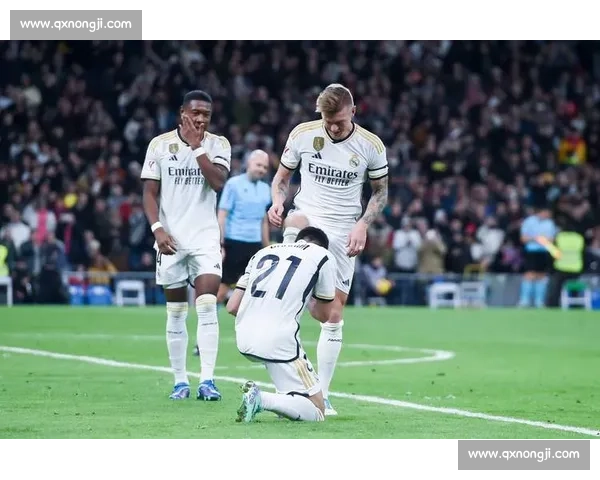 国家德比首发落定：贝林厄姆出任皇马右边锋